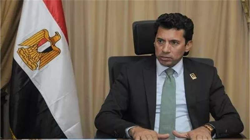 وزير الرياضة: نولي بالغ الاهتمام بندوات وبرامج التوعية والتثقيف لعملية التحول الرقمي
