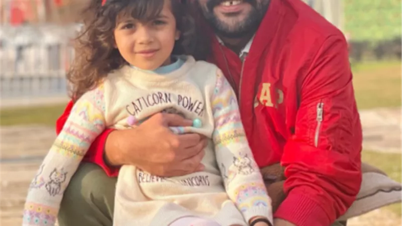 طليقة خالد عليش ترد بشأن رؤية ابنته: لدى ما يثبت قانونا ان كل مايقال افتراء وكذب ونفاق