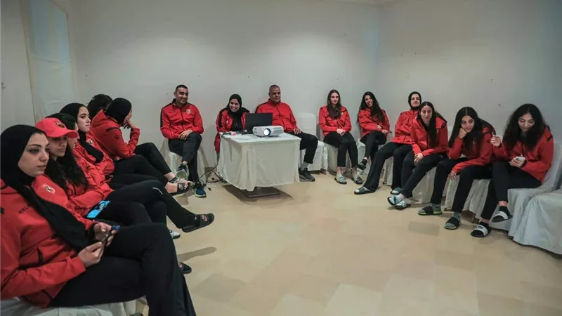 محاضرة بالفيديو لـ