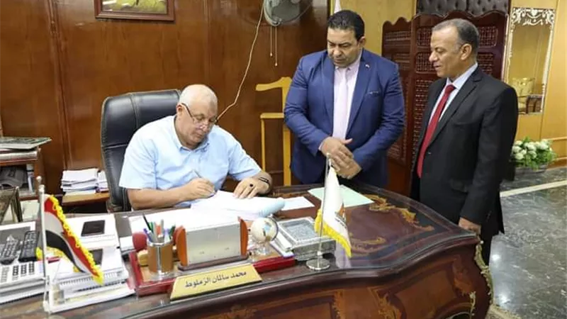 الزملّوط يعتمد نتيجة الشهادة الإعدادية ويهنئ أوائل المحافظة بالوادى الجديد