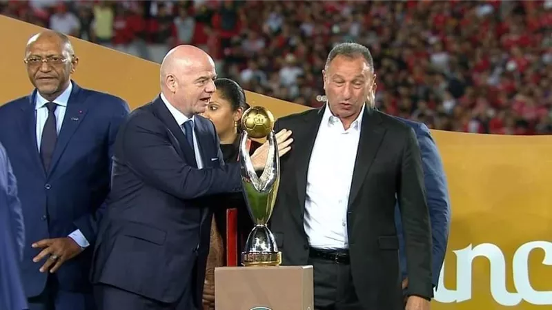 عامر: انفانتينو شعر بالخجل عندما إلتقى بالخطيب
