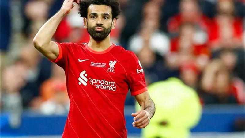 صحيفة بريطانيا تكشف اسباب رفض محمد صلاح تمديد عقده مع ليفربول