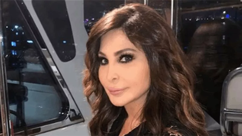 بالفيديو.. زلة لسان تضع إليسا في موقف محرج