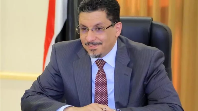 وزير الخارجية اليمنى يبحث جهود السلام مع مبعوثين أوروبيين