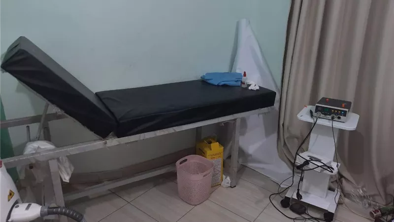 الصحة: إغلاق 65 منشأة خاصة للعلاج بالليزر والأمراض الجلدية لمخالفة اشتراطات مكافحة العدوى