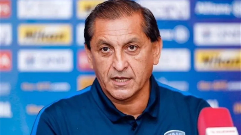 الهلال السعودى يستقر على تجديد عقد رامون دياز لمدة موسمين