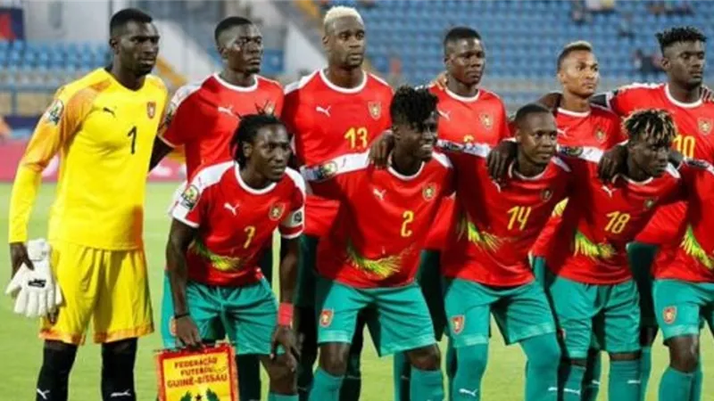 تصفيات أمم إفريقيا.. منتخب غينيا يصل القاهرة غدًا استعدادًا لمواجهة الفراعنة