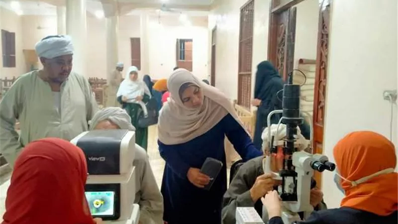 القومى للمرأة بالأقصر ينظم قافلة طبية مجانية بقرية المحاميد بحرى بارمنت