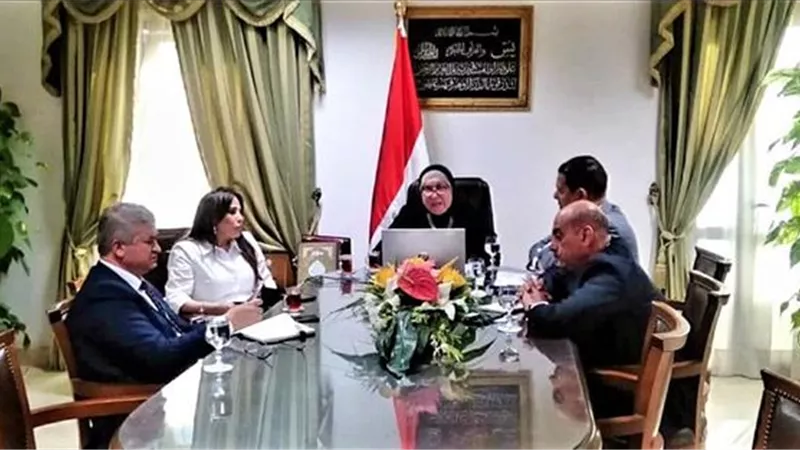 وزراء صناعة مصر والامارات والأردن يعقدون اجتماعا موسعا لتفعيل مبادرة الشراكة الصناعية التكاملية