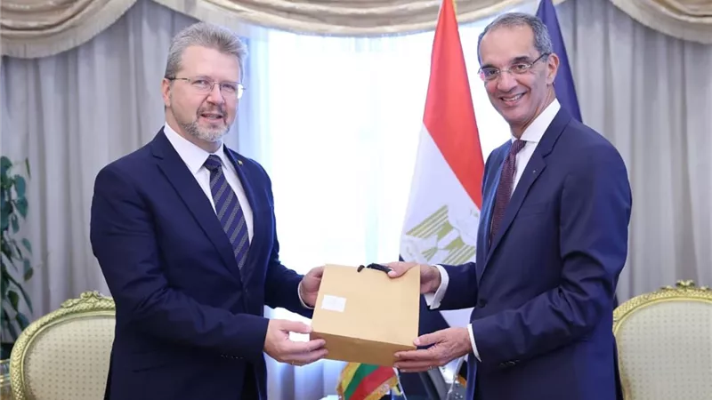 سفير ليتوانيا يعرب عن تطلعه إلى تعزيز التعاون مع مصر فى الاتصالات
