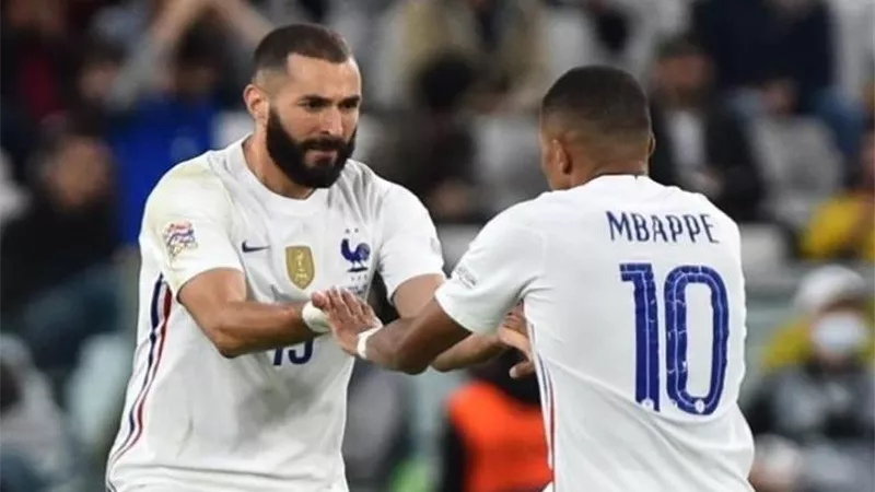مباراة فرنسا والدنمارك في دوري الأمم الأوروبية .. الموعد والقنوات المجانية الناقلة الناقلة بث مباشر