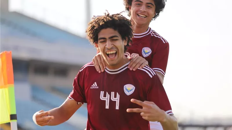 بعد تألقه هذا الموسم .. العروض تنهال على نجم وسط النصر