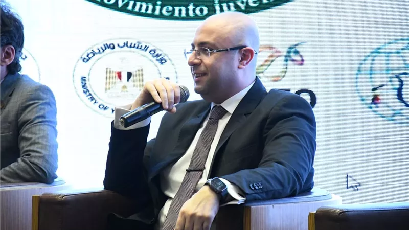 محافظ بني سويف في فعاليات الندوة الحوارية لتمكين الشباب بحضور وزير الرياضة
