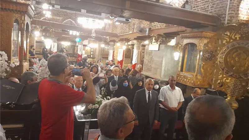 بدء احتفالية إحياء مسار رحلة العائلة المقدسة بكنائس زويلة الأثرية بالسلام الوطني
