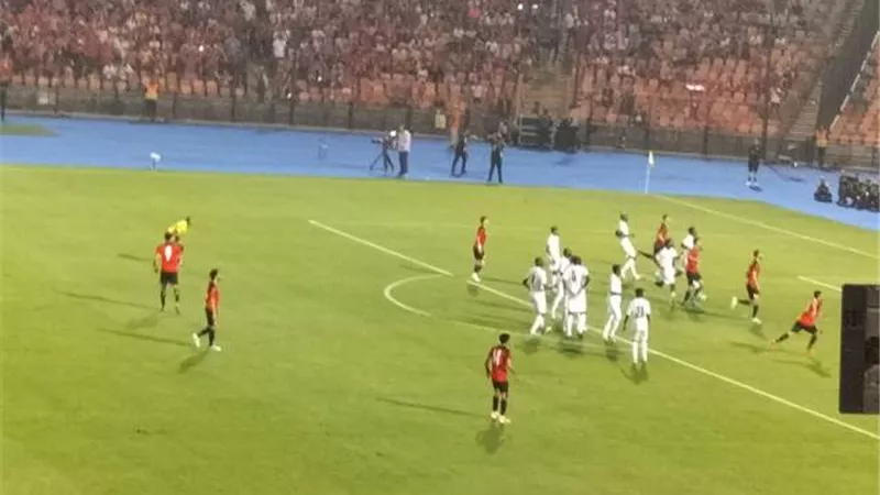 مصر وغينيا .. هدف ملغى لمحمد صلاح فى شباك غينيا