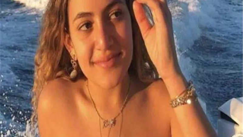 بإطلالة كاجول ..كنزى عمرو دياب تخطف الأنظار _صور