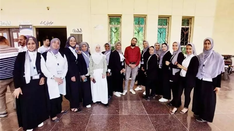 طلاب ذوى الاحتياجات ببنى سويف أبتكروا تطبيق لعلاج 