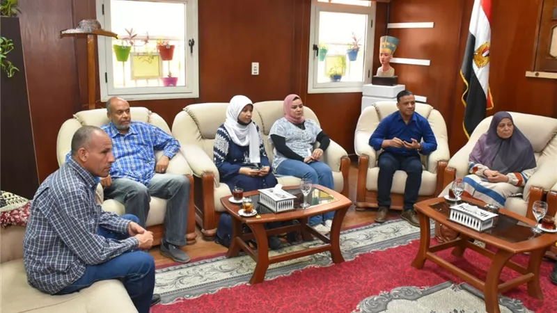 رئيس جامعة الأقصر يستقبل وفد المنصة المحلية للتغيرات المناخية..صور