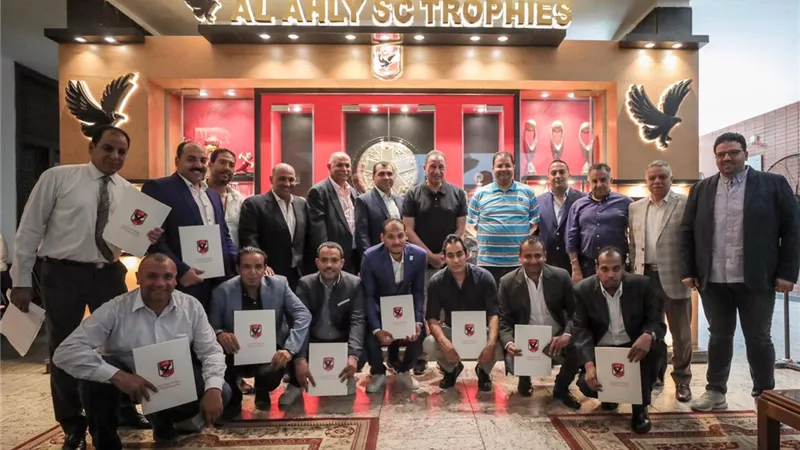 الخطيب يلتقي المجلس الجديد للنقابة العامة للعاملين بالأهلي