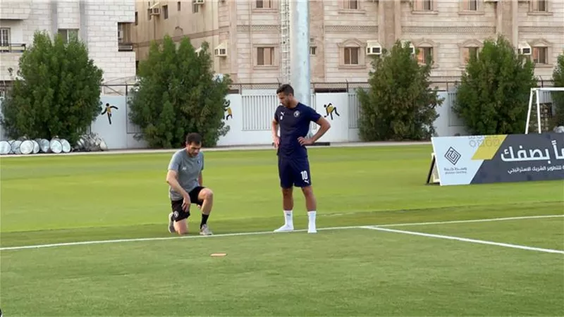 رمضان صبحي ومحمد حمدي يواصلان التأهيل في السعودية