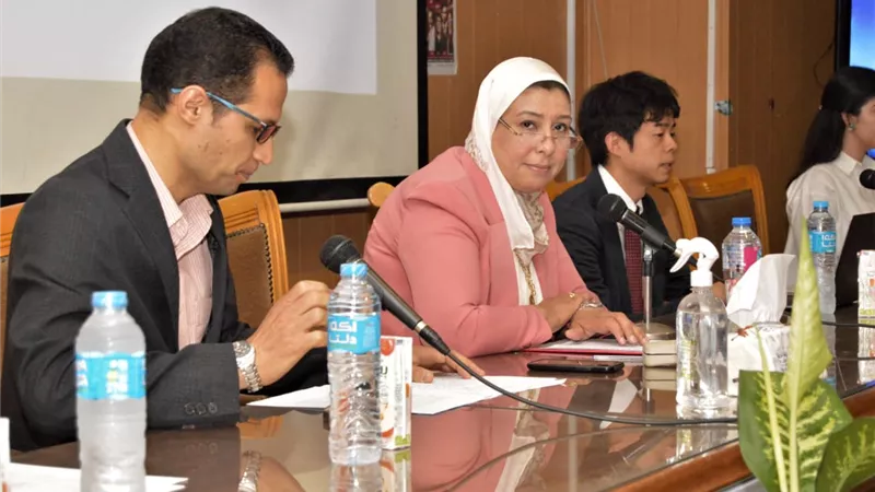 عميد ألسن عين شمس تفتتح الجلسة المخصصة للكلية بمعرض إدرس في اليابان ٢٠٢٢