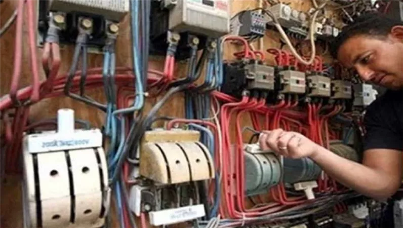 الأمن الاقتصادي: ضبط 3197 قضية ظواهر سلبية.. و12 ألف سرقة تيار كهربائي