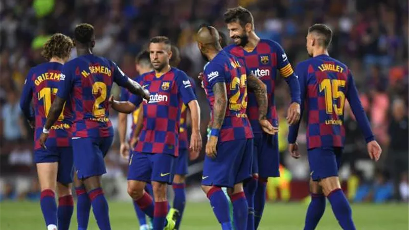 مهاجم برشلونة يكشف شرطه الوحيد للرحيل عن الفريق