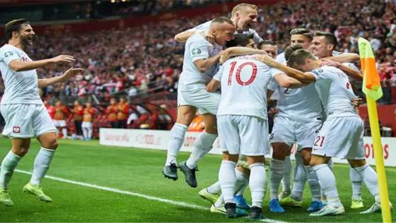 مباراة بلجيكا ضد بولندا.. الموعد والتشكيل والقنوات الناقلة