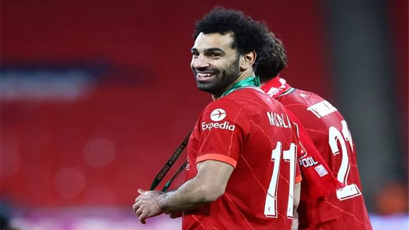 بعد الفوز بجائزة الأفضل.. ليفربول يوجه رسالة هامة لـ محمد صلاح.. شاهد