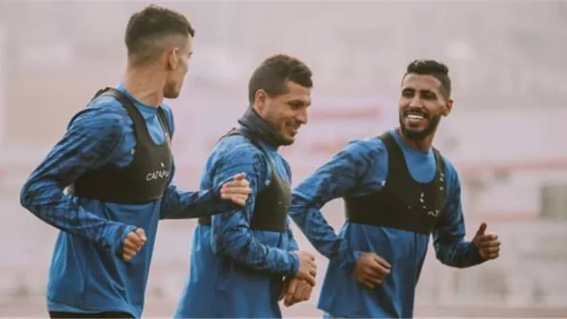 تدريبات تأهيلية وعلاجية لثنائى الزمالك