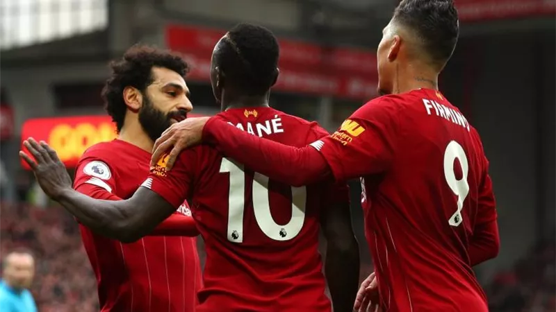 ليفربول يعلن رحيل 7 لاعبين .. تعرف عليهم