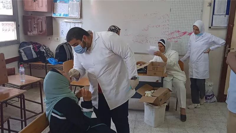 قافلة طبية لجامعة كفر الشيخ في « برج رشيد » ضمن حياة كريمة