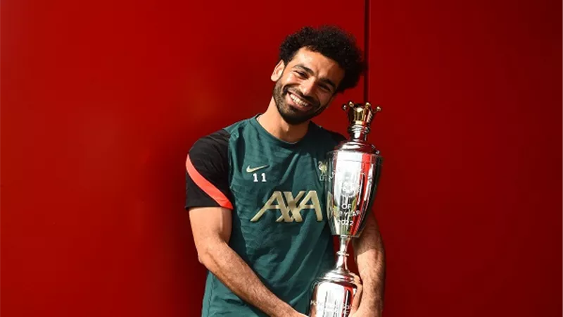 6 جوائز فردية من نصيب محمد صلاح.. آخرهم الافضل فى انجلترا