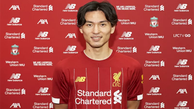 ليفربول يحدد سعر بيع لاعب اليابانى بـ 17 مليون جنيه إسترلينى