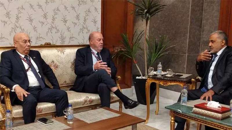 رئيس الاتحاد الدولي للكاراتيه يشيد بالتنظيم المصري الرائع