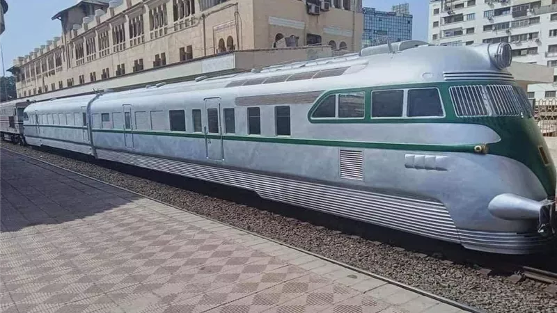 الاسكندرية تستقبل قطار الملك فاروق بعد تجديده لعرضه بمتحف القطار الملكي بالمنتزة