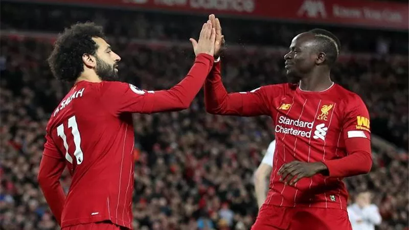 صلاح يكشف عن علاقته بساديو مانى