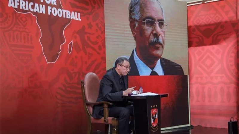 الخطيب يتحدث عن مماطلة اتحاد الكرة في إمداد الأهلي بالمستندات