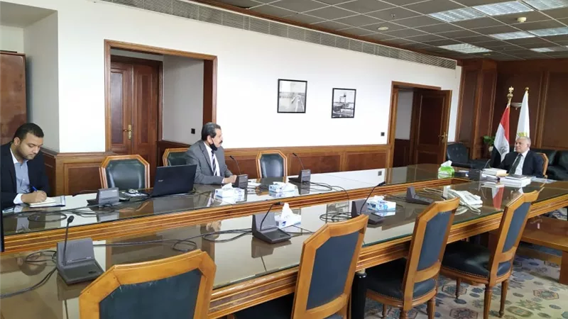 محطات إنذار مبكر .. عبد العاطى يستعرض أبرز مشروعات حماية السواحل المصرية