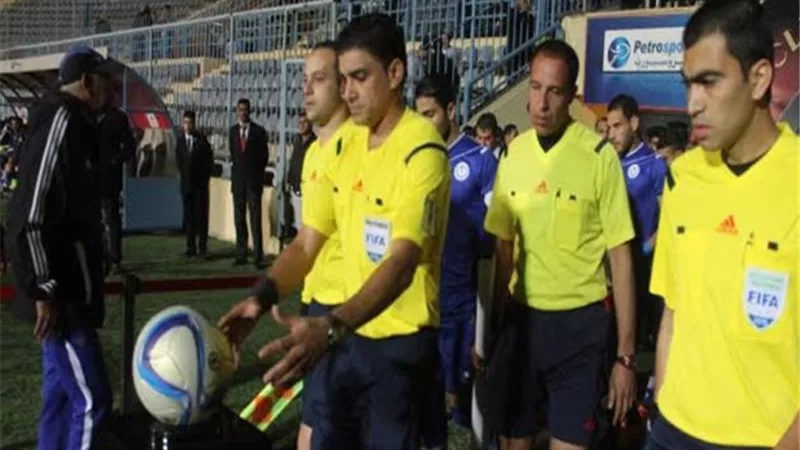 اتحاد الكرة يستعين بخبير أجنبى للجنة الحكام