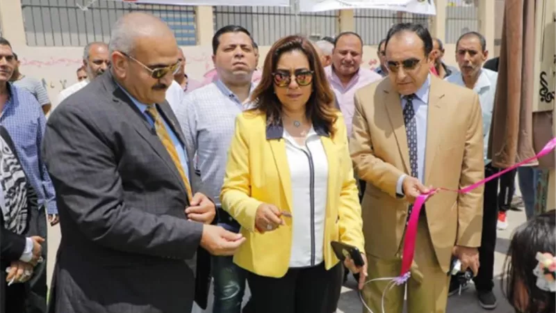 محافظ دمياط تفتتح مشروع الملعب الخماسي بمركز شباب الزعاترة