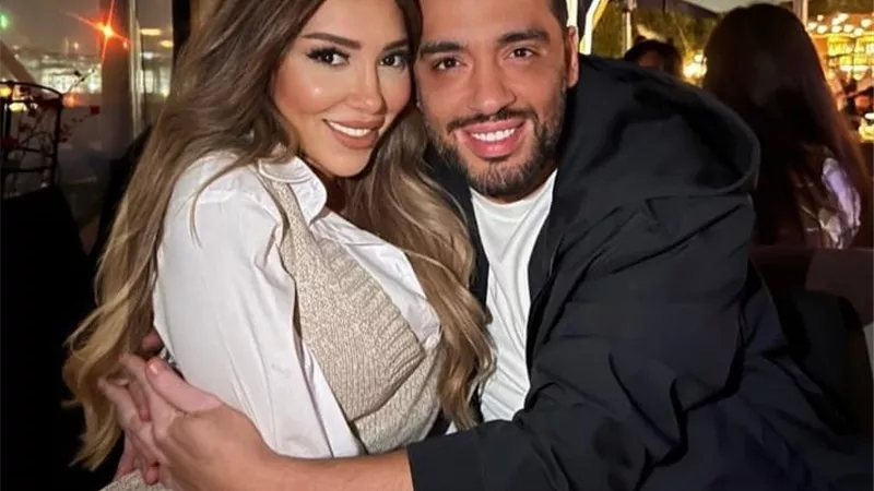 رامي جمال يشوق جمهوره لأول ديو غنائي يجمعه بزوجته ناريمان