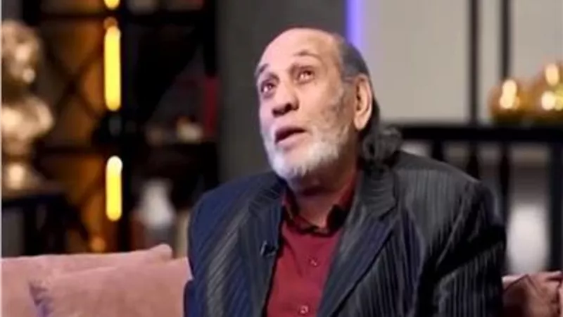 أول تعليق من منير مكرم بعد اصابة ابنه بحادث كبير