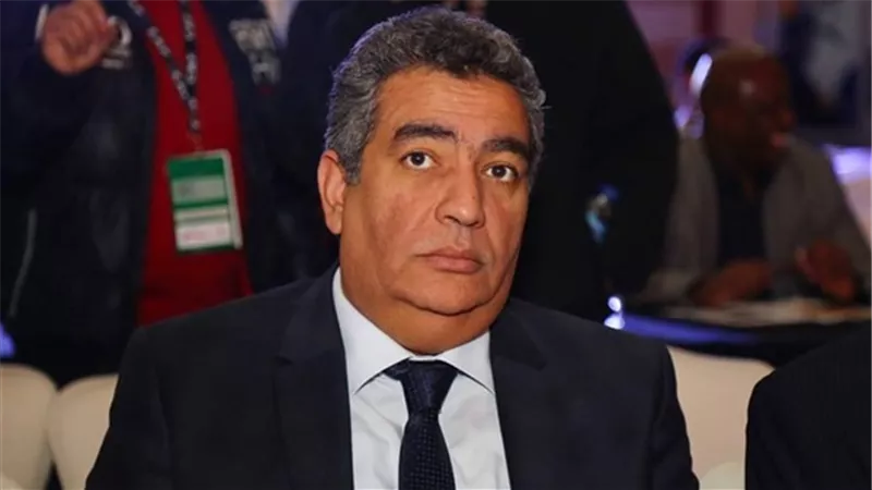 ناقد رياضى يتهم أحمد مجاهد بتدمير الكرة المصرية