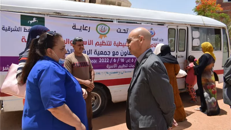 وكيل وزارة الصحة بالشرقية يطلق شارة بدء حملة حقك تنظمى