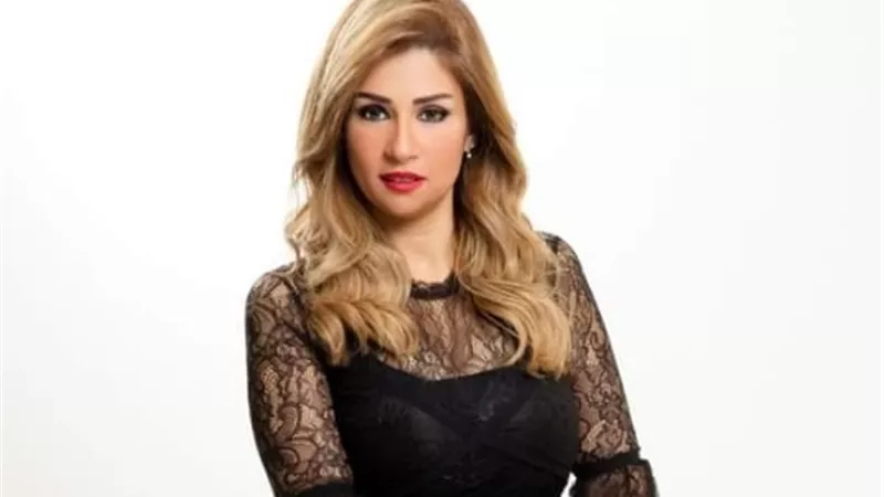 المذيعة آيات اباظة تشيد بحلقات 