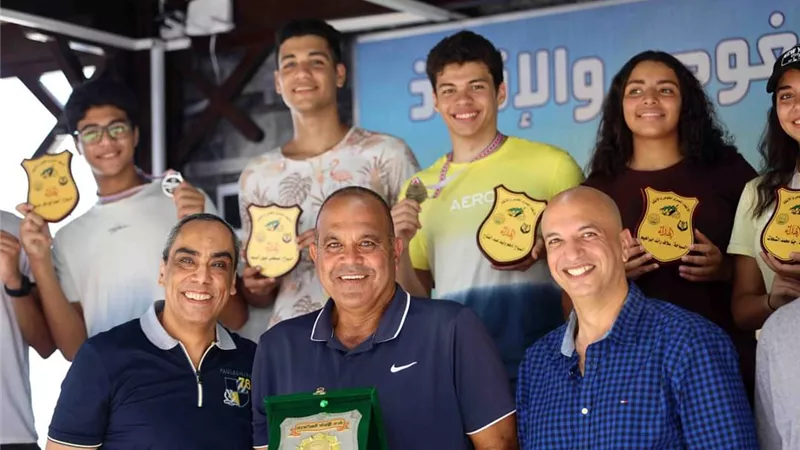 اتحاد الغوص والإنقاذ يكرم بعثة بطولة كأس العالم للأندية بـ كاليفورنيا