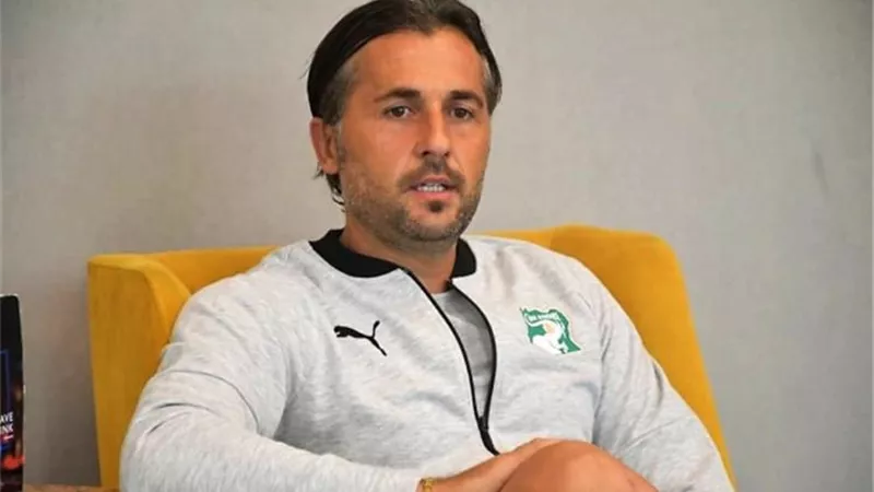 تعرف على مساعد جوزيه ورينارد المنضم لدائرة المرشحين لتدريب المنتخب والاهلى
