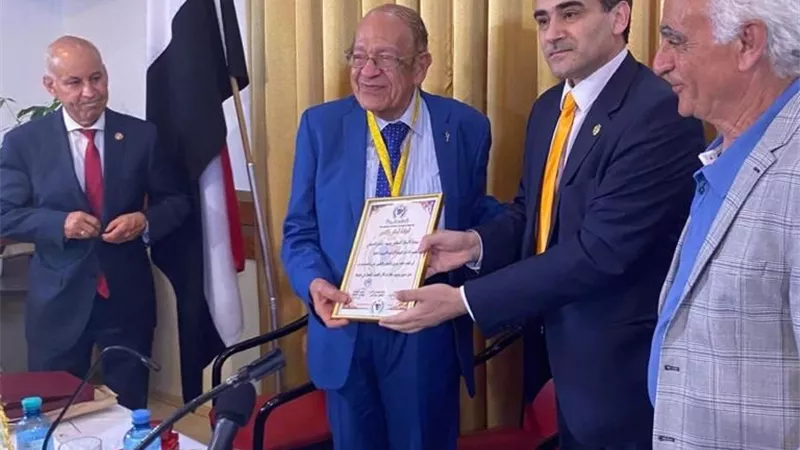 الاتحاد العام للمصريين بالنمسا يستضيف عالم المصريات 