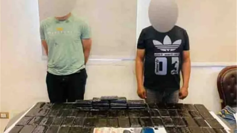 القبض على شخصين من معلمين الكيف في الشروق